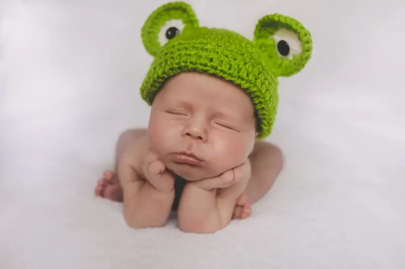 In-home newborn photography by Kaptured by Krystal, photo 28
