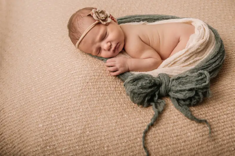 In-home newborn photography by Kaptured by Krystal, photo 4