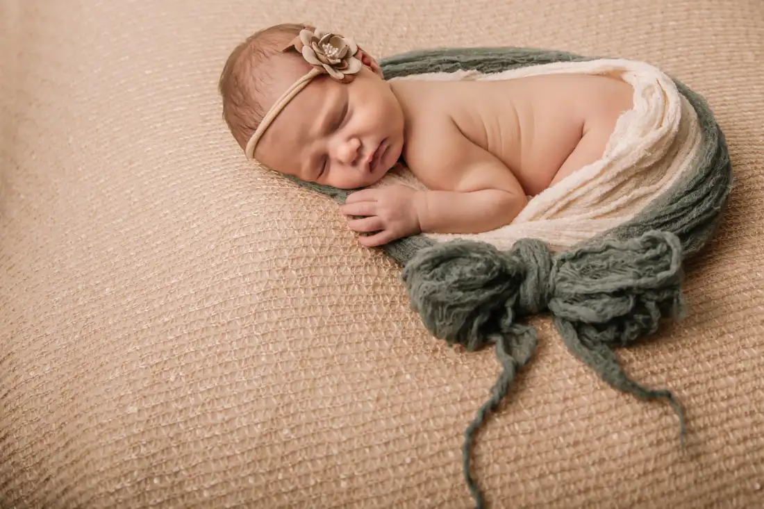Family, newborn and couples photography by Kaptured by Krystal, photo 36